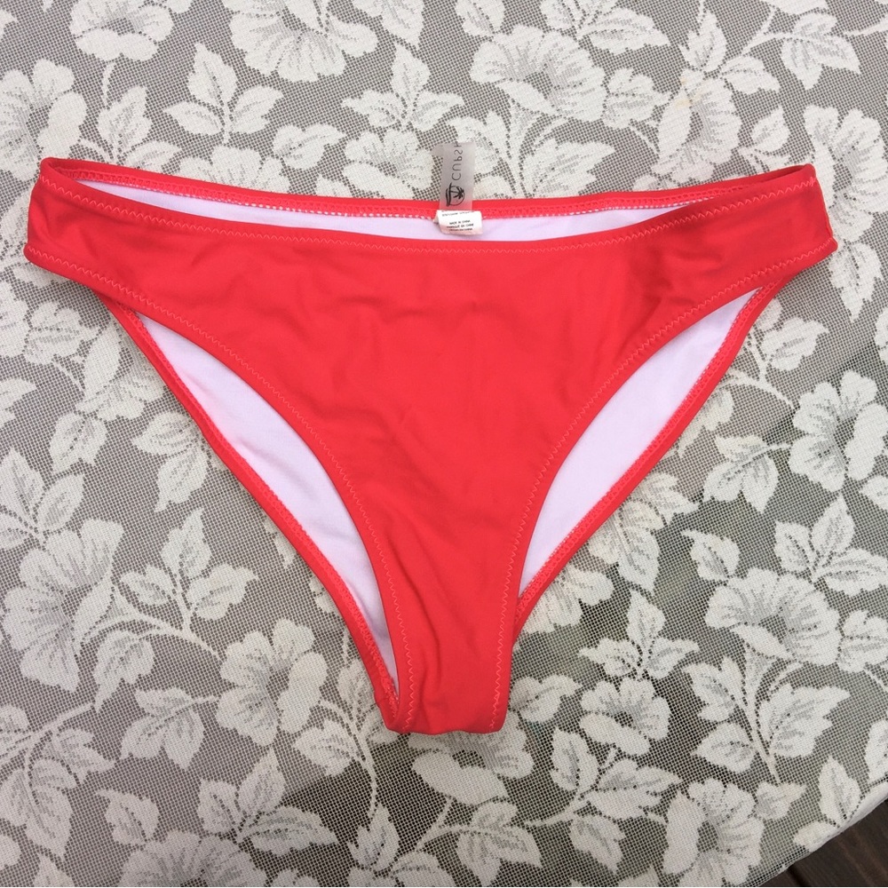 Cupshe size medium bikini bottom